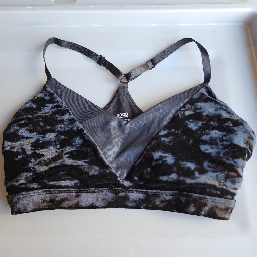 Good American Leopard Velvet Sports Bra